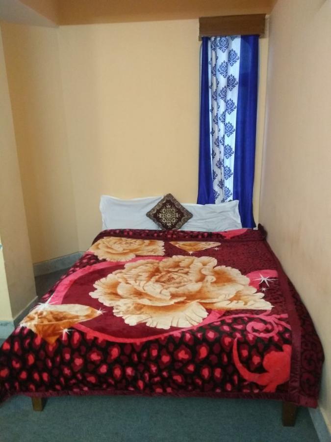 Hotel Mandar 甘托克 外观 照片
