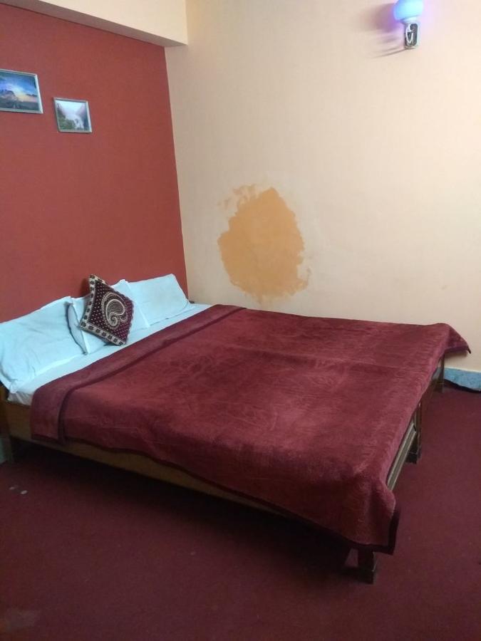 Hotel Mandar 甘托克 外观 照片