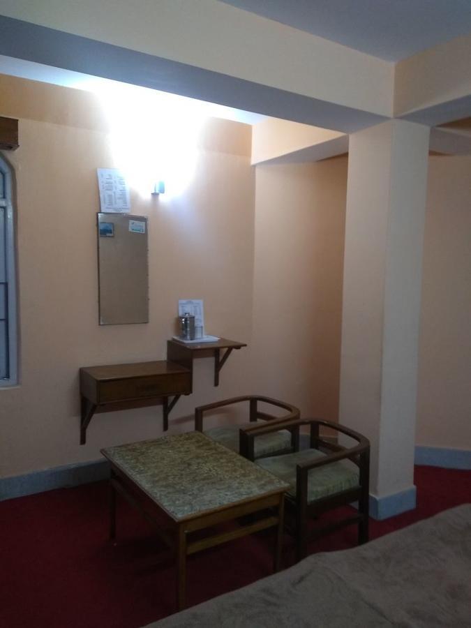 Hotel Mandar 甘托克 外观 照片