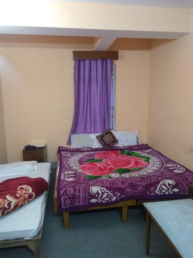 Hotel Mandar 甘托克 外观 照片