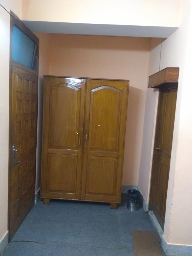 Hotel Mandar 甘托克 外观 照片