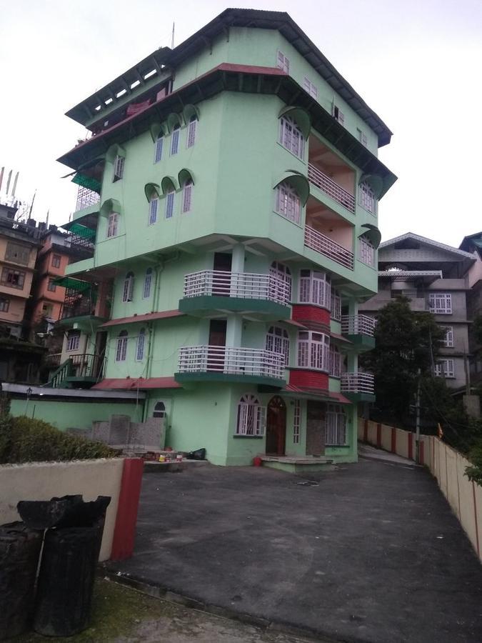Hotel Mandar 甘托克 外观 照片